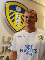 Big Chris leaves Warnock cross Big Chris leaves Warnock cross