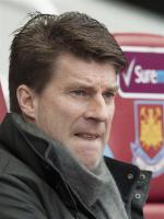 Swans Look To Extend Laudrup Contract Swans Look To Extend Laudrup Contract